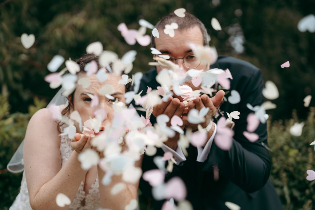 Documentary wedding photography by Freddie Bates